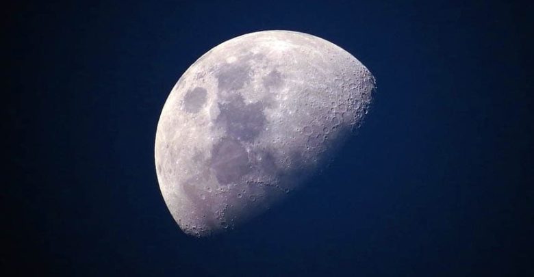 10-facts-about-the-moon